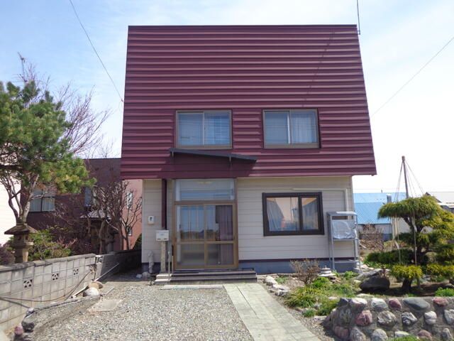 6LDK Pet-Friendly Rental House in Kurisawa, Iwamizawa - Thumbnail 2