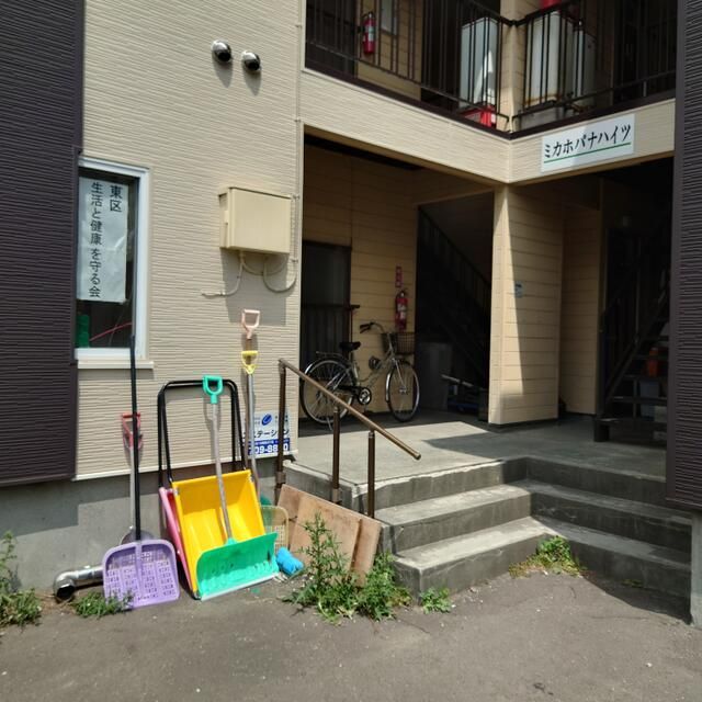 1K Apartment for Rent in Sapporo Higashi Ward, Near Kanjo-dori-Higashi Station - Thumbnail 2