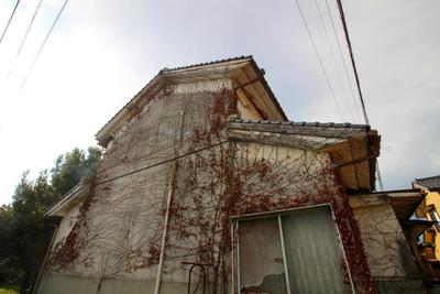 Traditional 7DK House in Kotoura, Tottori - 907m² Plot — Image 1, Kotoura, Tottori
