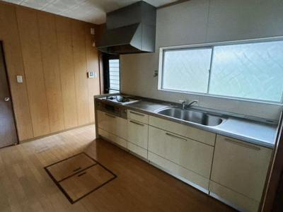 Spacious 5LDK Single-Story Home for Sale in Miyano, Yamaguchi — Image 3, Yamaguchi, Yamaguchi