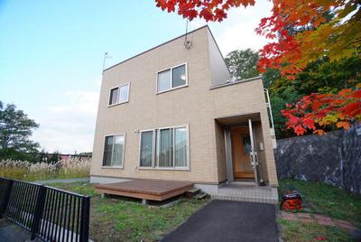 Spacious 3LDK House in Teine Ward, Sapporo with Investment Potential — Image 1, Teine, Hokkaido