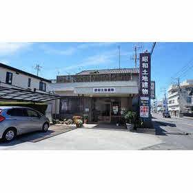 Traditional 3LDK House for Sale in Fujieda with Rental Income — Image 2, Fujieda, Shizuoka