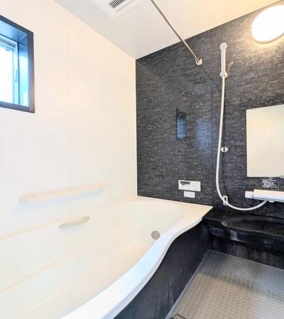 Modern 3LDK House in Kuga-cho, 7 Min to Station, Built 2016 — Image 3, Iwakuni, Yamaguchi