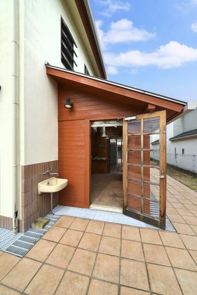 Spacious 5SLDK House with Fireplace in Numazu, Shizuoka — Image 3, Numazu, Shizuoka
