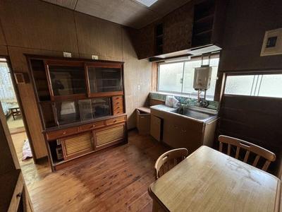 Spacious 7DK House Near Tateyama Station, Chiba — Image 4, Tateyama, Chiba