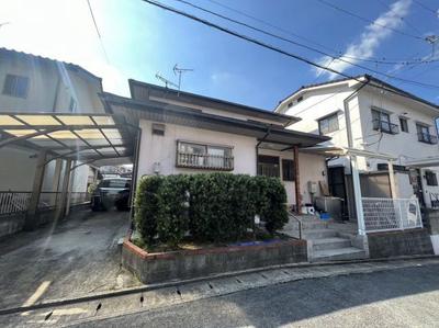 3LDK House for Sale in Higashi-Kusuhara-machi, Kurume City — Image 1, Kurume, Fukuoka