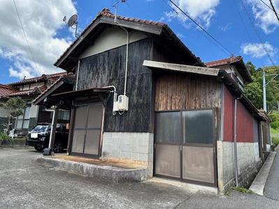 Spacious 4DK House in Mine City with Large Land Plot — Image 2, Mine, Yamaguchi