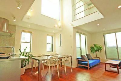 Modern 3-Story House with Balcony in Shizuoka's Shimizu Ward — Image 4, Shimizu, Shizuoka