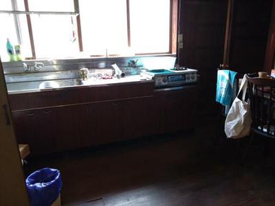 Spacious 8SDK House in Fukumitsu, Nanto City - 288sqm Land — Image 3, Nanto, Toyama
