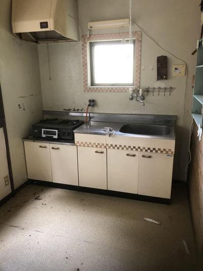 Spacious 2LDK House with Large Land in Aso City, Kumamoto — Image 1, Aso, Kumamoto