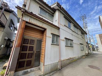 Traditional 3DK House in Kashiwazaki - Renovation Opportunity — Image 2, Kashiwazaki, Niigata