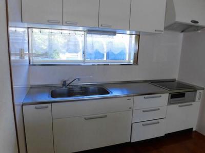 Renovated 4SLDK House in Nanbu Town, Tottori Prefecture — Image 2, Nanbu, Tottori