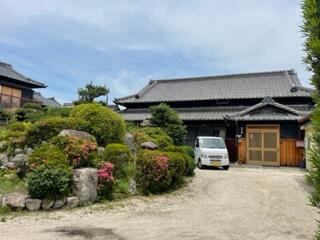 Historic 13LDK House in Yokkaichi - Large Plot with Development Potential — House, Yokkaichi, Mie