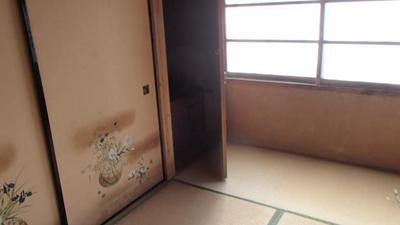 Spacious 9DK House Near Beach in Gotsu, Shimane - 227m² Living Space — Image 3, Gotsu, Shimane