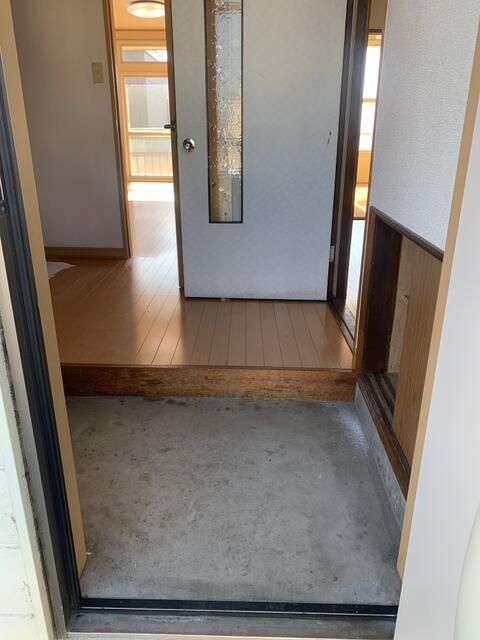 2LDK Apartment for Rent in Quiet Takikawa, Hokkaido - Thumbnail 4