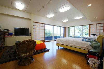 Spacious 6SLDK Mansion in Atami's Izusan Area — Image 4, Atami, Shizuoka