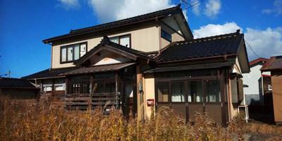 Spacious 8LDK House with Large Garden in Kashiwazaki — Image 2, Kashiwazaki, Niigata