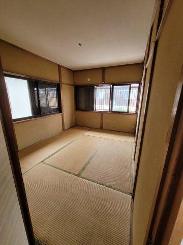 4DK House for Sale in Nakayabu-cho, Hikone - 78sqm with Parking — Image 4, Hikone, Shiga