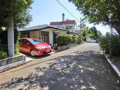 Renovated 3LDK House with Private Onsen in Izu City — Image 1, Izu, Shizuoka