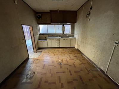 Traditional 5DK House in Innoshima, Onomichi - 238m² Plot — Image 4, Onomichi, Hiroshima