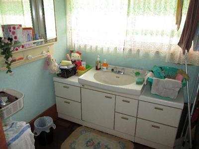 [Hatomark Site] 4LDK Used Detached House in Emi Nishimamon, Kamogawa City, Chiba Prefecture — Image 4, Kamogawa, Chiba