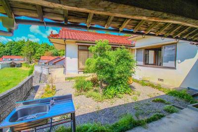 Spacious 6DK House in Hachihonmatsu-cho, Higashi-Hiroshima — Image 2, Higashihiroshima, Hiroshima