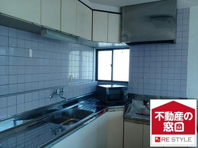 Hot Spring House in Isawa-cho with 3LDK Layout — Image 3, Fuefuki, Yamanashi