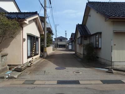 [Hatomark Site] 2DK Used Detached House in Kitaomachi, Himi City, Toyama Prefecture — Image 1, Himi, Toyama