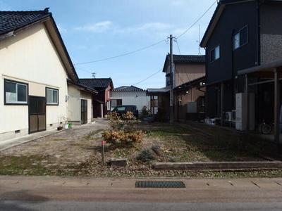 [Hatomark Site] 2DK Used Detached House in Kitaomachi, Himi City, Toyama Prefecture — Image 3, Himi, Toyama
