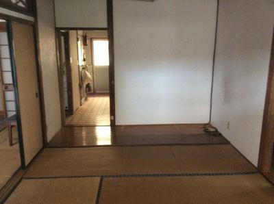 Spacious 6DK House with Large Land in Shiroishi, Saga — Image 3, Shiroishi, Saga