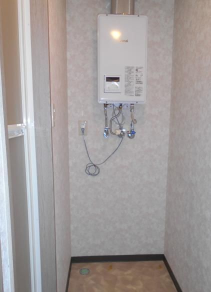 1K Apartment for Rent near Tsukisamu Chuo Station, Sapporo - Thumbnail 2
