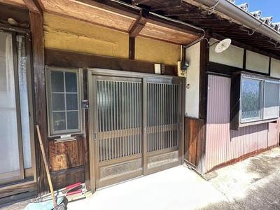 [Hatomark Site] 5DK Used Detached House in Shiraki-cho, Kameyama City, Mie Prefecture — Front_door, Kameyama, Mie