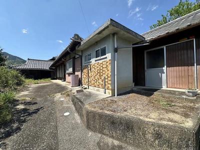 [Hatomark Site] 5DK Used Detached House in Shiraki-cho, Kameyama City, Mie Prefecture — House, Kameyama, Mie