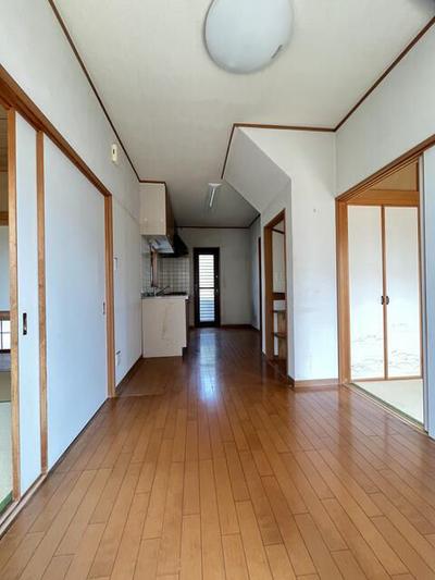 4LDK House for Sale in Inubushi-kamimachi, Sano City — Image 4, Sano, Tochigi