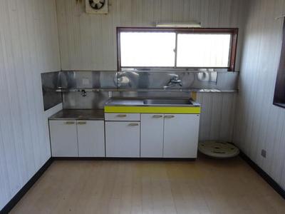 Single-Story 3DK House for Sale in Iso-cho, Ise City — Image 2, Ise, Mie