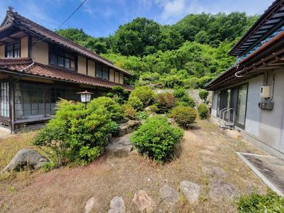 Spacious 6LDK House with Large Land in Soja City, Okayama — Image 1, Soja, Okayama