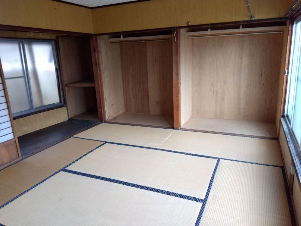 1953 Wooden House in Yamaguchi City - Thumbnail 3