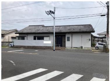 Spacious 5LDK House in Miyakonojo - 360m² Land Near Schools — Image 1, Miyakonojo, Miyazaki