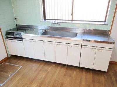 Spacious 4DK House in Sugito, Saitama — Image 4, Sugito, Saitama