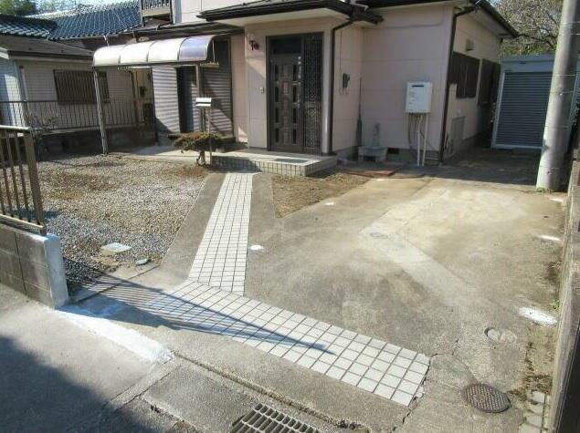 Spacious 4DK House in Sugito, Saitama - Thumbnail 3