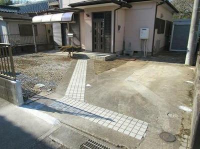 Spacious 4DK House in Sugito, Saitama — Image 2, Sugito, Saitama