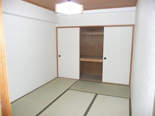 1LDK Apartment for Rent in Obihiro, Hokkaido - 41 sqm - Thumbnail 2