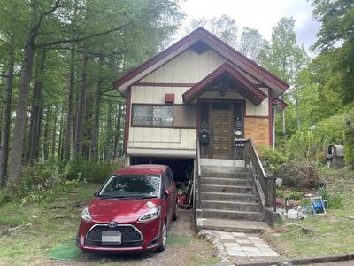 Hot Spring Villa with Mountain Views in Hachimantai, Iwate — Image 1, Hachimantai, Iwate