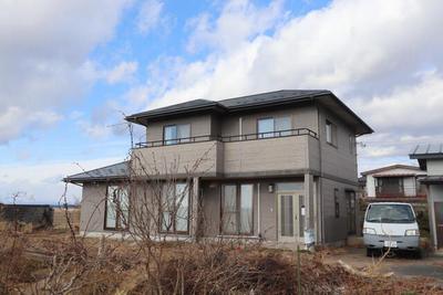 Spacious 4SLDK House in Misato-cho with Large Garden — Image 1, Misato, Miyagi
