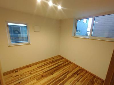 Modern Single-Story Home with Private Courtyard in Higashine — Image 3, Higashine, Yamagata