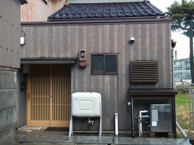 4DK Second-Hand House in Honmachi, Uozu City, Toyama Prefecture — Image 2, Uozu, Toyama