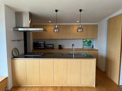 Modern Designer Home with Views in Yagoto Highlands, Nagoya — Image 2, Tenpaku, Aichi