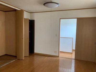 [Hatomark Site] 9DK Used Detached House in Bunsui-Bunkyo-cho, Tsubame City, Niigata Prefecture — Image 4, Tsubame, Niigata