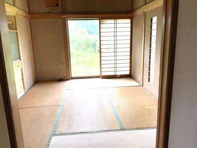 Large 7DK House for Sale in Kobayashi City, Miyazaki — Image 2, Kobayashi, Miyazaki