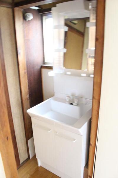 Spacious 5DK House Near Nishi-Koizumi Station, Oizumi — Image 2, Oizumi, Gunma